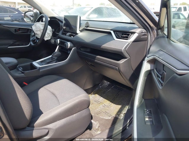 Toyota RAV4 LE 2023 2T3F1RFV2PW359564 Image 5