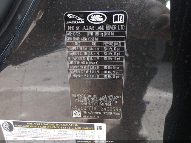 SALEJFFU0T2490599 Land Rover Defender P300 S