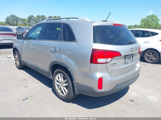 2014 KIA SORENTO 5XYKT4A62EG507932 Photo 2