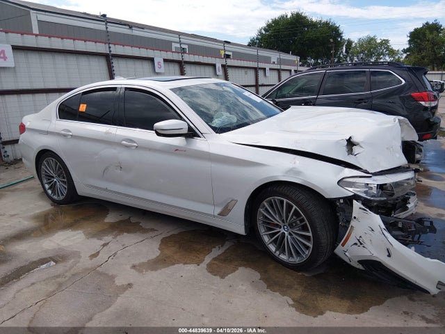 44839639 :رقم المزاد ، WBAJA9C58KB391769 vin ، 2019 Bmw 530e Iperformance مزاد بيع