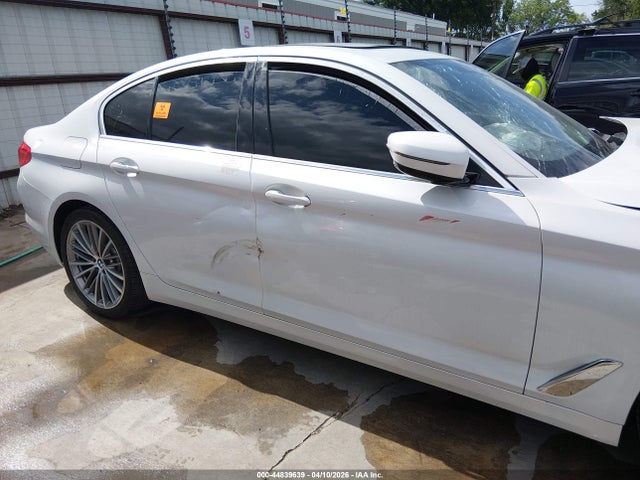 44839639 :رقم المزاد ، WBAJA9C58KB391769 vin ، 2019 Bmw 530e Iperformance مزاد بيع