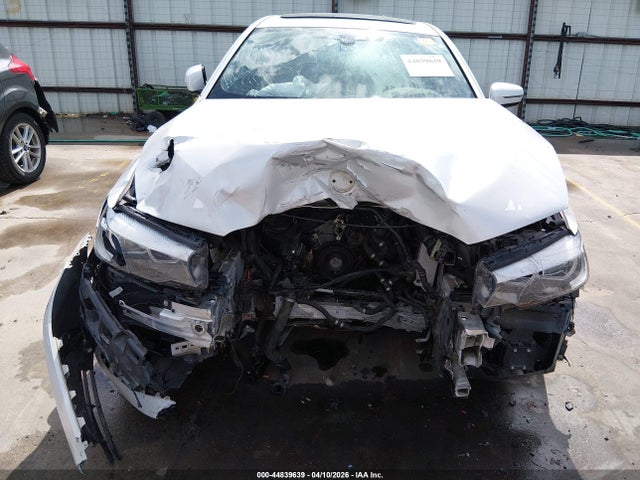44839639 :رقم المزاد ، WBAJA9C58KB391769 vin ، 2019 Bmw 530e Iperformance مزاد بيع