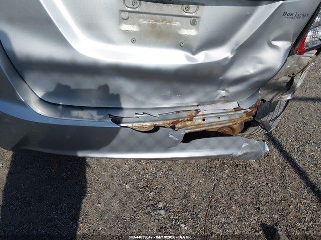 Продажа на аукционе авто 2015 Honda Fit Lx, vin: 3HGGK5H53FM757763, номер лота: 44839647