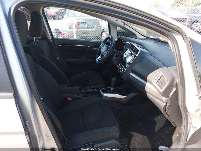 Продажа на аукционе авто 2015 Honda Fit Lx, vin: 3HGGK5H53FM757763, номер лота: 44839647