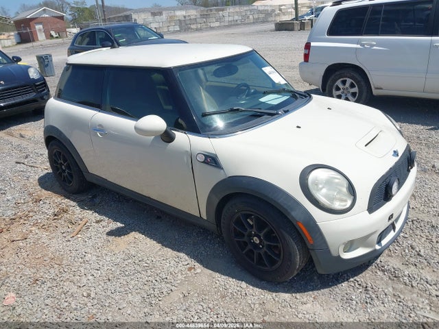 2010 MINI COOPER S WMWMF7C55ATX45890