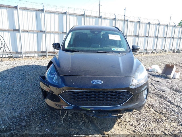 44839657 :رقم المزاد ، 1FMCU0H62MUB19544 vin ، 2021 Ford Escape Sel مزاد بيع