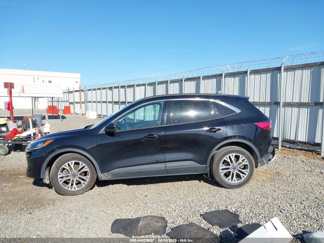 44839657 :رقم المزاد ، 1FMCU0H62MUB19544 vin ، 2021 Ford Escape Sel مزاد بيع