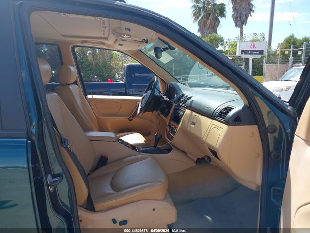 44839678 :رقم المزاد ، 4JGAB54E7WA034355 vin ، 1998 Mercedes-benz Ml 320 Classic مزاد بيع