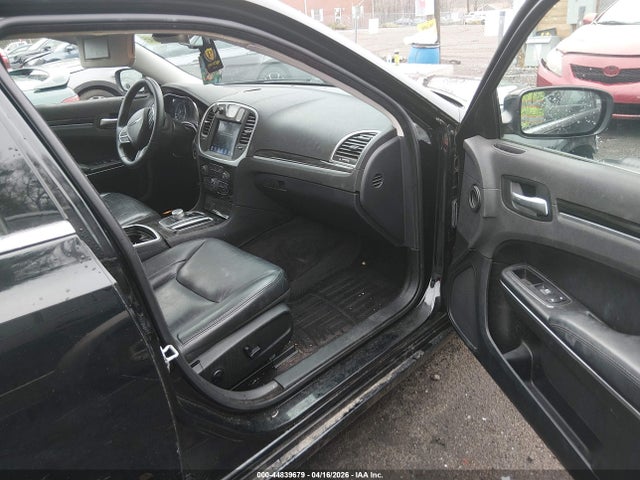 44839679 :رقم المزاد ، 2C3CCARG2HH648574 vin ، 2017 Chrysler 300 Limited Awd مزاد بيع