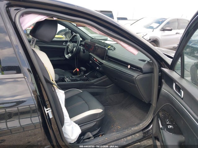 Продажа на аукционе авто 2025 Kia K5 Gt-line, vin: KNAG64J74S5281335, номер лота: 44839703