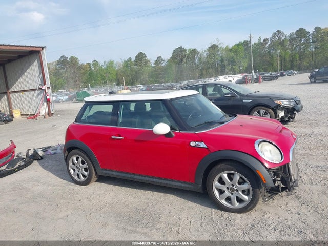 Продаж на аукціоні авто 2008 Mini Cooper S, vin: WMWMF73558TV34165, номер лоту: 44839716