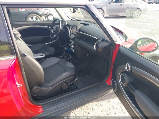 Продаж на аукціоні авто 2008 Mini Cooper S, vin: WMWMF73558TV34165, номер лоту: 44839716