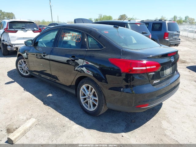 2018 FORD FOCUS 1FADP3FE4JL227585 Photo 2