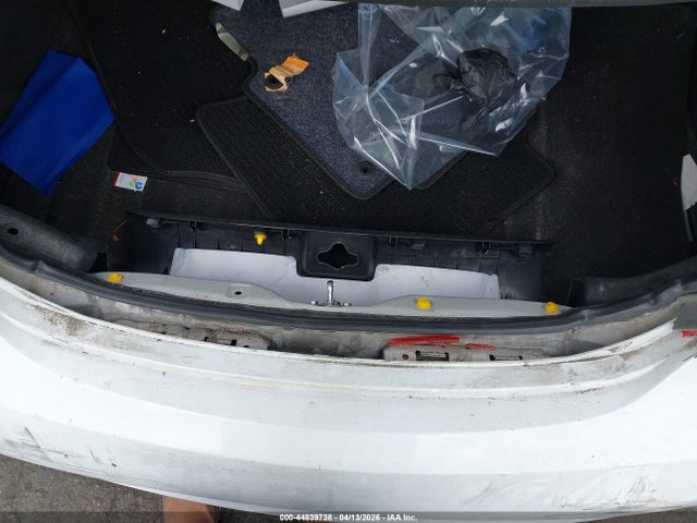 44839738 :رقم المزاد ، KMHCT4AE3GU092287 vin ، 2016 Hyundai Accent Se مزاد بيع
