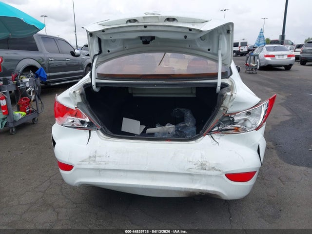 44839738 :رقم المزاد ، KMHCT4AE3GU092287 vin ، 2016 Hyundai Accent Se مزاد بيع