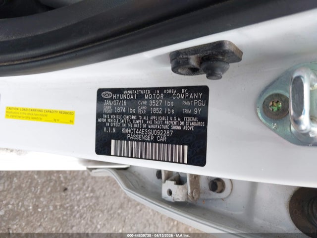 44839738 :رقم المزاد ، KMHCT4AE3GU092287 vin ، 2016 Hyundai Accent Se مزاد بيع