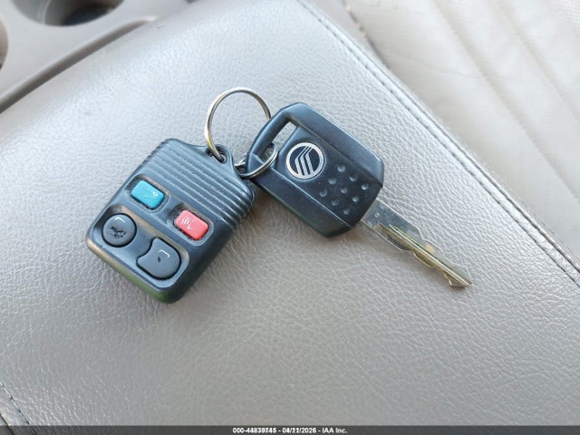 44839745 :رقم المزاد ، 4M2DU66E74ZJ50601 vin ، 2004 Mercury Mountaineer مزاد بيع