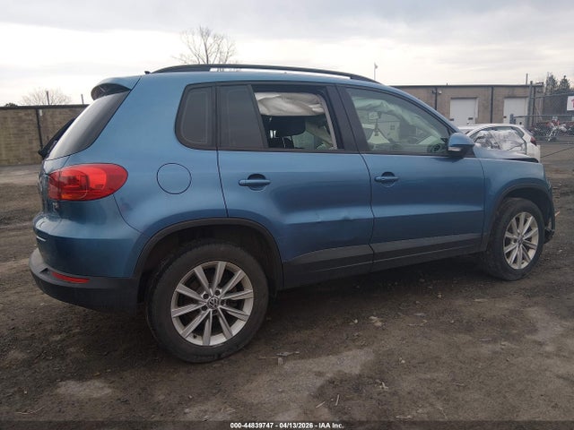 44839747 :رقم المزاد ، WVGAV7AX7HK049749 vin ، 2017 Volkswagen Tiguan 2.0t/2.0t S مزاد بيع