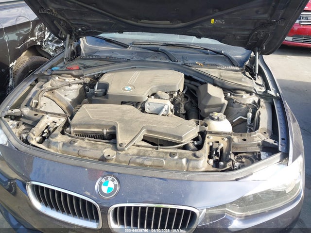 WBA8E5G5XHNU42427 BMW 320i Xdrive