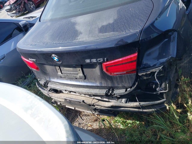 WBA8E5G5XHNU42427 BMW 320i Xdrive