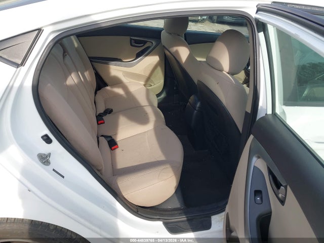 2015 Hyundai Elantra Se მანქანა იყიდება აუქციონზე, vin: 5NPDH4AE8FH652033, აუქციონის ნომერი: 44839765