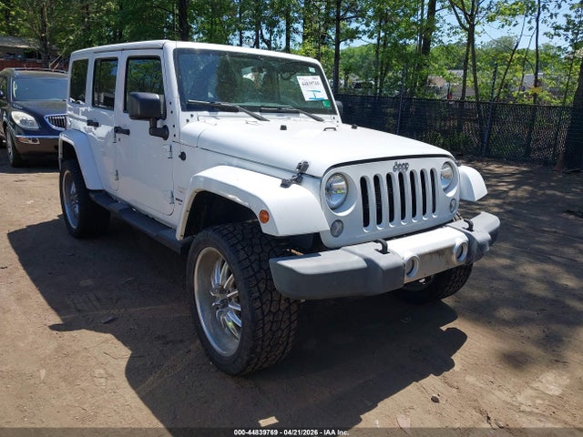 44839769 :رقم المزاد ، 1C4BJWEG3FL610562 vin ، 2015 Jeep Wrangler Unlimited Sahara مزاد بيع