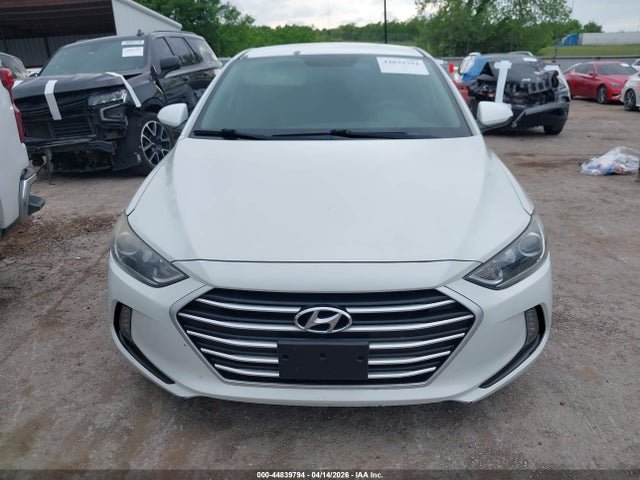 44839794 :رقم المزاد ، 5NPD94LA5JH306814 vin ، 2018 Hyundai Elantra Eco مزاد بيع