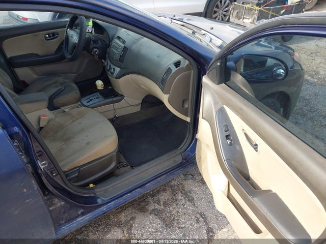 2010 HYUNDAI ELANTRA KMHDU4AD1AU180397 Photo 4