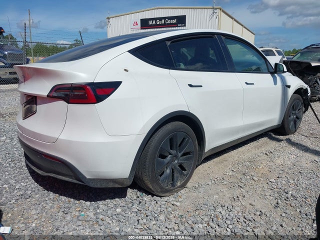 2025 Tesla Model Y Long Range Dual Motor Rear-wheel Drive მანქანა იყიდება აუქციონზე, vin: 7SAYGDED7SA337061, აუქციონის ნომერი: 44839825