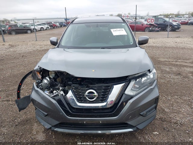 44839828 :رقم المزاد ، 5N1AT2MT7HC735009 vin ، 2017 Nissan Rogue S/sl/sv مزاد بيع
