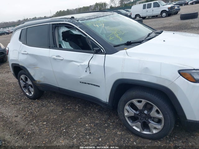 Продаж на аукціоні авто 2022 Jeep Compass Limited 4x4, vin: 3C4NJDCB7NT115745, номер лоту: 44839836