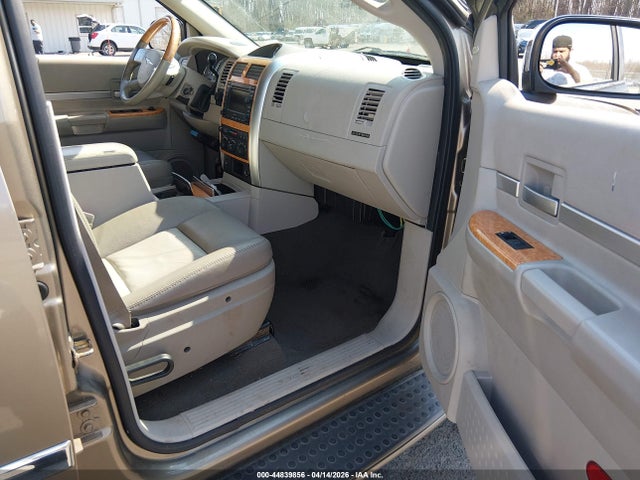 Продажа на аукционе авто 2007 Chrysler Aspen Limited, vin: 1A8HW58N17F500876, номер лота: 44839856
