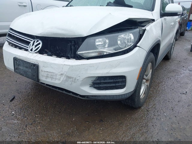 WVGAV7AX5GW582545 Volkswagen TIGUAN S