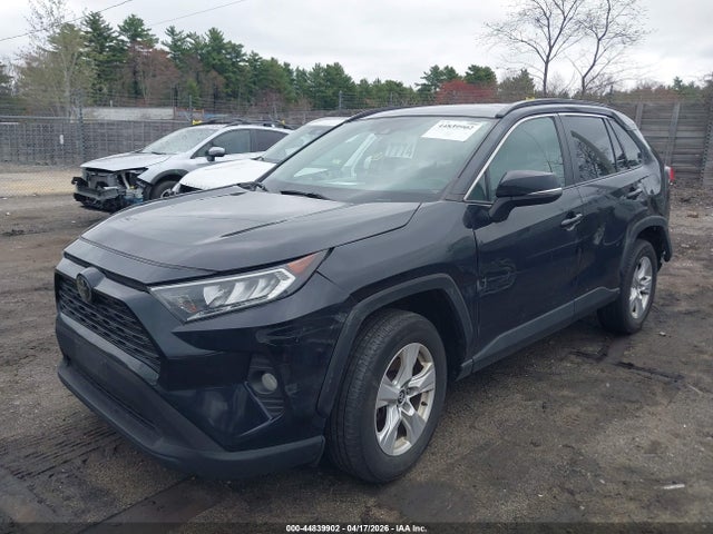Toyota Rav4 Xle 2021 2T3P1RFV1MC142721 Image 2