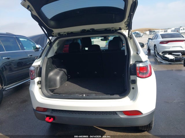 Продажа на аукционе авто 2018 Jeep Compass Trailhawk 4x4, vin: 3C4NJDDB2JT234814, номер лота: 44839905