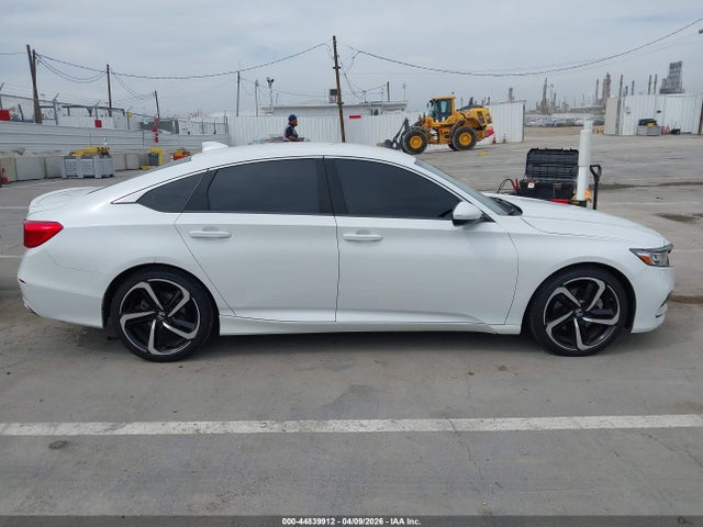 Продажа на аукционе авто 2020 Honda Accord Sport, vin: 1HGCV1F34LA057047, номер лота: 44839912