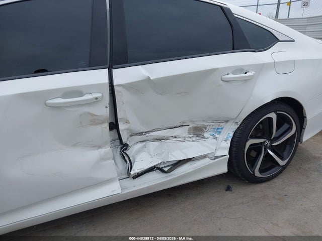 Продажа на аукционе авто 2020 Honda Accord Sport, vin: 1HGCV1F34LA057047, номер лота: 44839912