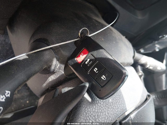 44839938 :رقم المزاد ، 5YFBURHE7HP711178 vin ، 2017 Toyota Corolla Se مزاد بيع