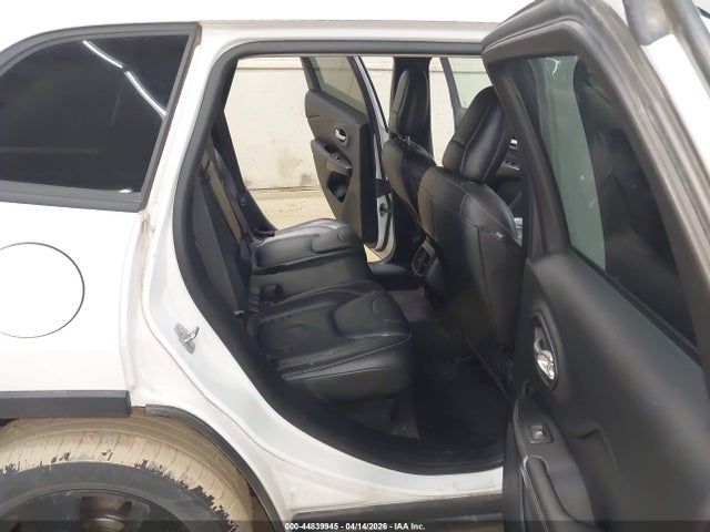 44839945 :رقم المزاد ، 1C4PJMDB8HW537612 vin ، 2017 Jeep Cherokee High Altitude 4x4 مزاد بيع