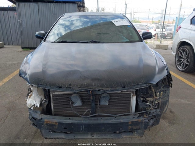 44839972 :رقم المزاد ، 4T1BK3EK6BU623886 vin ، 2011 Toyota Camry Se V6 مزاد بيع