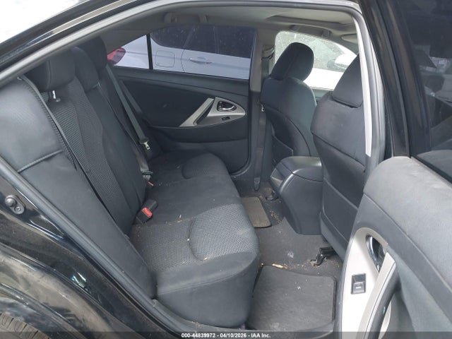 44839972 :رقم المزاد ، 4T1BK3EK6BU623886 vin ، 2011 Toyota Camry Se V6 مزاد بيع
