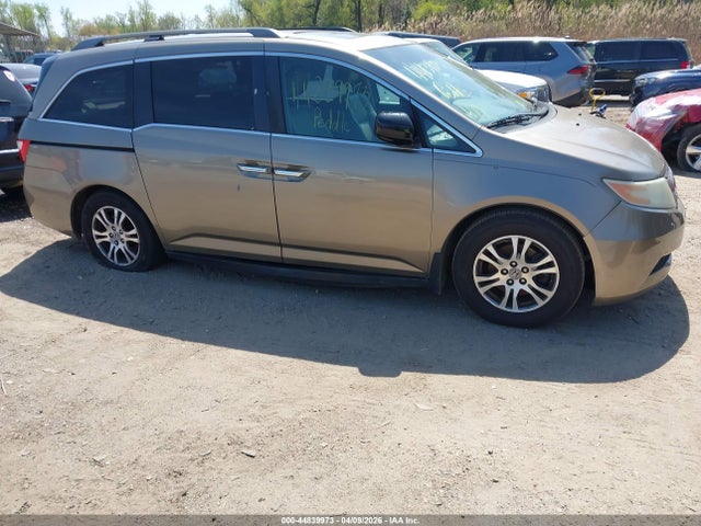 44839973 :رقم المزاد ، 5FNRL5H62CB018171 vin ، 2012 Honda Odyssey Ex-l مزاد بيع