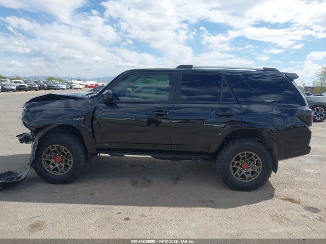 JTEMU5JR3M5932066 Toyota 4RUNNER SR5
