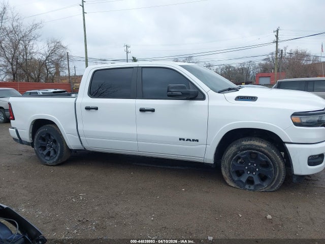 Продажа на аукционе авто 2025 Ram 1500 Big Horn  4x4 5'7 Box, vin: 1C6RRFFG1SN576102, номер лота: 44839993