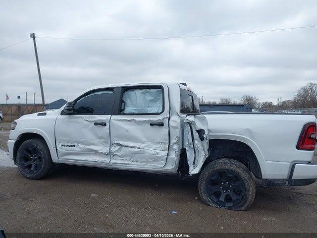 Продажа на аукционе авто 2025 Ram 1500 Big Horn  4x4 5'7 Box, vin: 1C6RRFFG1SN576102, номер лота: 44839993