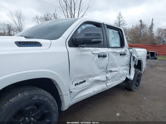 Продажа на аукционе авто 2025 Ram 1500 Big Horn  4x4 5'7 Box, vin: 1C6RRFFG1SN576102, номер лота: 44839993