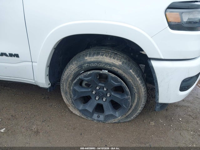 Продажа на аукционе авто 2025 Ram 1500 Big Horn  4x4 5'7 Box, vin: 1C6RRFFG1SN576102, номер лота: 44839993