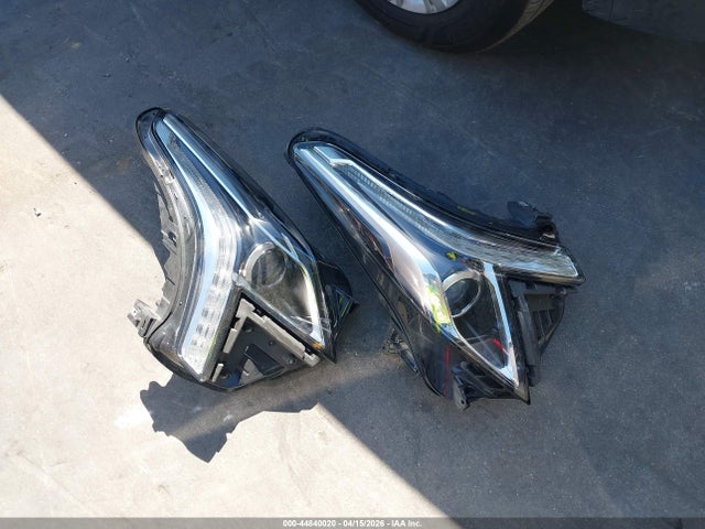 1GYKNBRS7HZ313946 Cadillac XT5 LUXURY