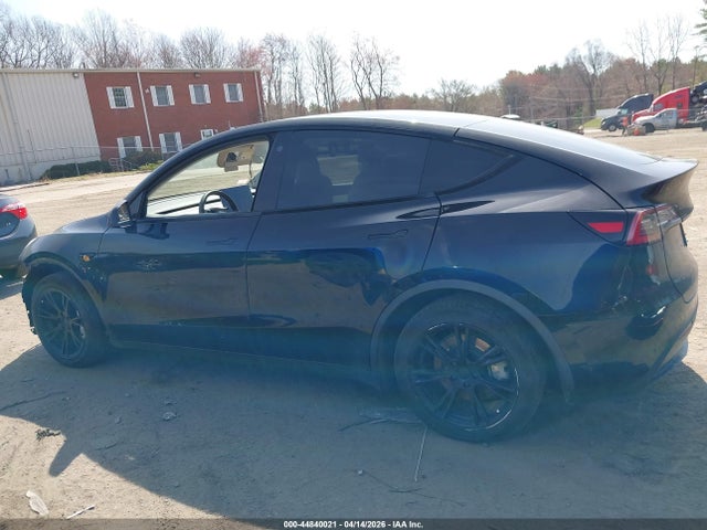 44840021 :رقم المزاد ، 5YJYGDEE1MF158512 vin ، 2021 Tesla Model Y Long Range Dual Motor All-wheel Drive مزاد بيع