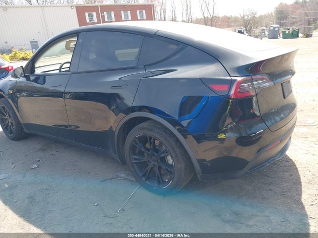 44840021 :رقم المزاد ، 5YJYGDEE1MF158512 vin ، 2021 Tesla Model Y Long Range Dual Motor All-wheel Drive مزاد بيع